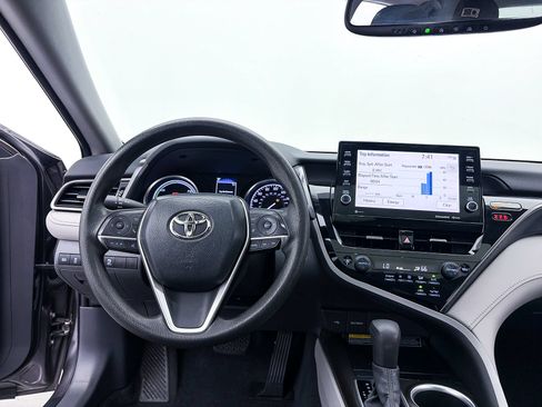 Used 2021 Toyota Camry LE w/ Audio Upgrade Package FWD image 7