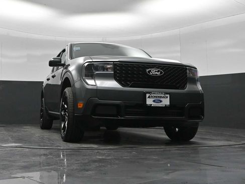 Used 2025 Ford Maverick XLT w/ XLT Luxury Package image 18