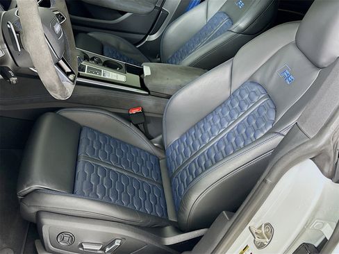 Used 2024 Audi RS 7 Performance image 21