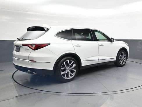 Used 2023 Acura MDX FWD w/ Technology Package image 4