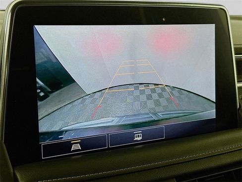 Used 2021 GMC Yukon SLT image 16