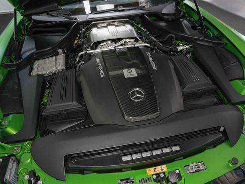 Used 2020 Mercedes-Benz AMG GT R image 53