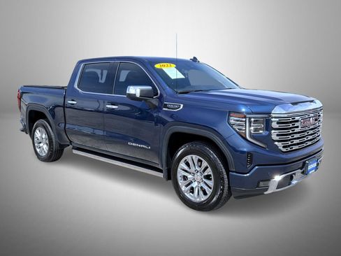 Used 2022 GMC Sierra 1500 Denali AWD/4WD image 3