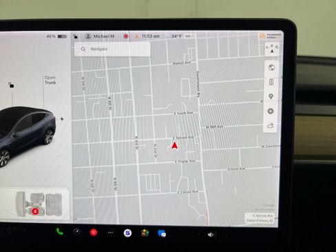 Used 2021 Tesla Model Y Long Range image 23