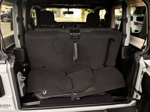 Used 2023 Jeep Wrangler Sport AWD/4WD image 23