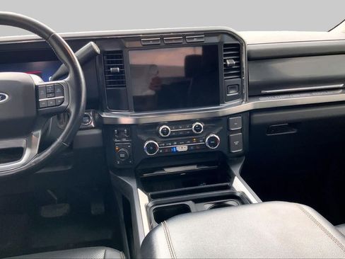 Used 2024 Ford F250 Lariat w/ Chrome Package AWD/4WD image 6
