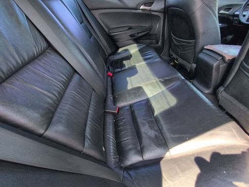 Used 2011 Honda Accord SE image 17