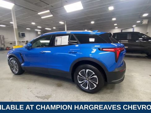 Used 2024 Chevrolet Blazer EV LT AWD/4WD image 7