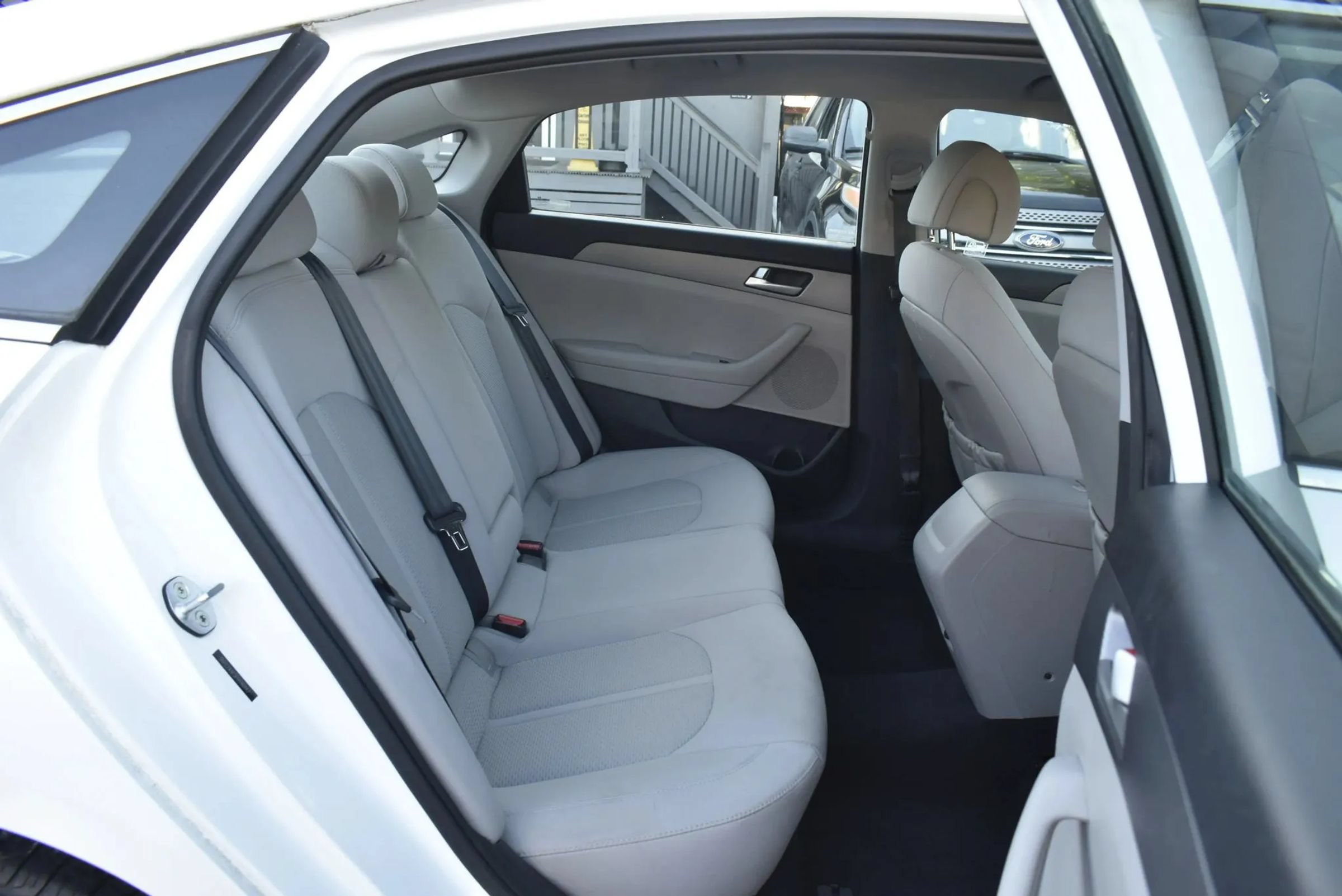 Used 2015 Hyundai Sonata SE FWD image 13
