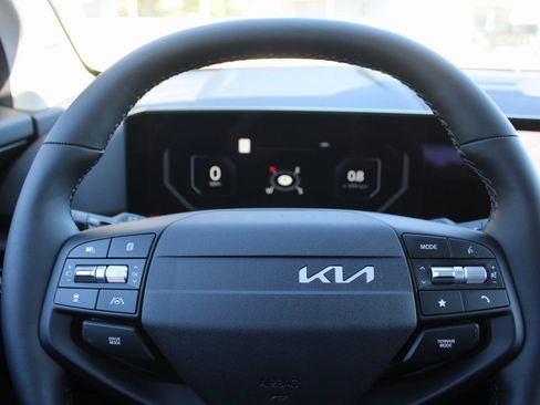 New 2026 Kia Sportage SX image 27