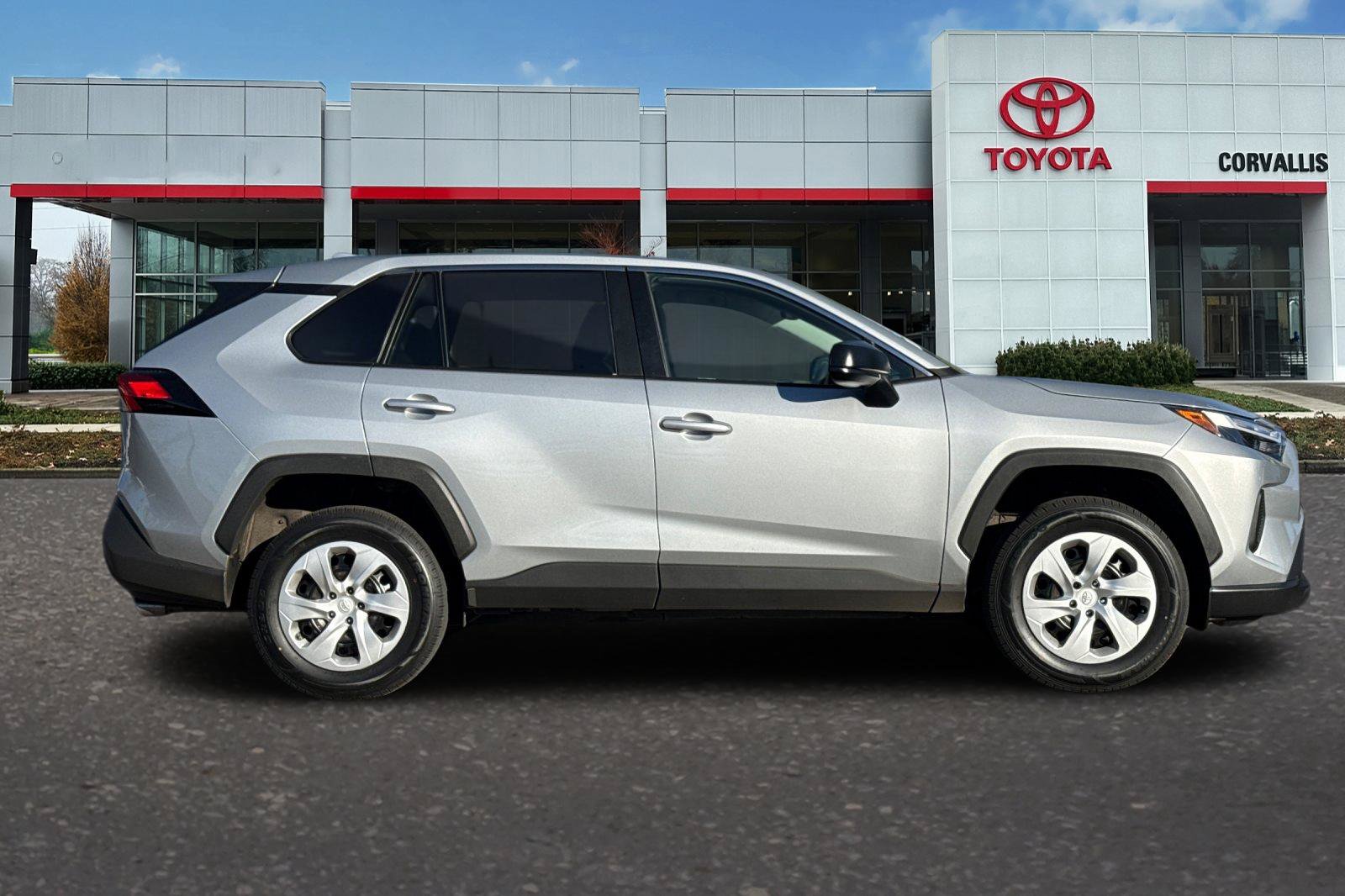 Certified 2025 Toyota RAV4 LE AWD/4WD image 3