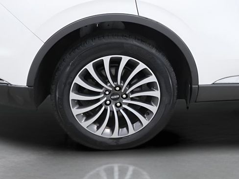 Used 2023 Lincoln Aviator Reserve AWD/4WD image 39