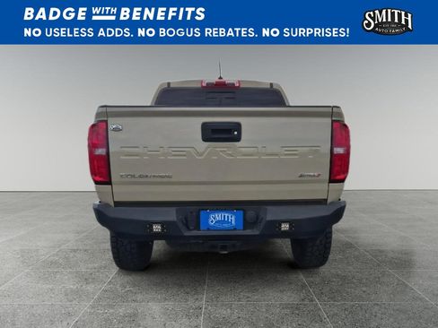 Used 2022 Chevrolet Colorado ZR2 AWD/4WD image 5