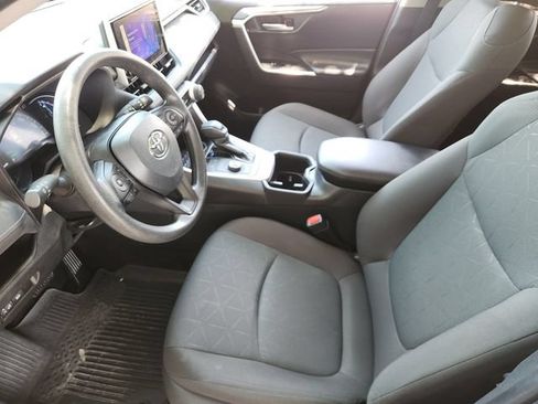 Certified 2025 Toyota RAV4 XLE AWD/4WD image 8