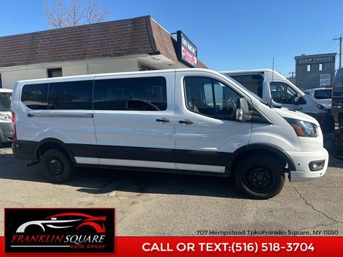 Used 2024 Ford Transit 350 XLT image 4