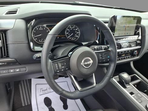 Certified 2023 Nissan Pathfinder SL w/ SL Premium Package AWD/4WD image 22