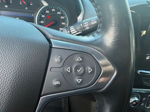 Used 2020 Chevrolet Traverse LT AWD/4WD image 20