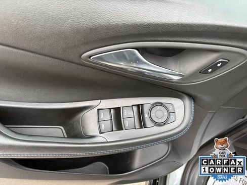 Used 2025 Buick Encore GX Sport Touring w/ Experience Buick Package FWD image 12