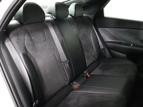 Used 2023 Hyundai Elantra N image 29