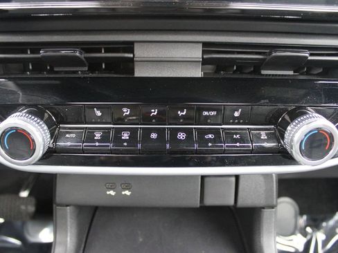Certified 2024 Honda Prologue Touring image 22