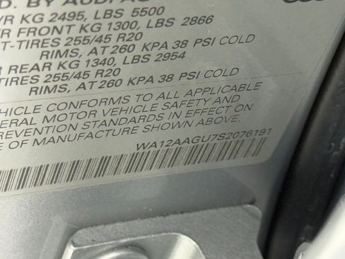 New 2025 Audi Q5 Premium Plus image 24