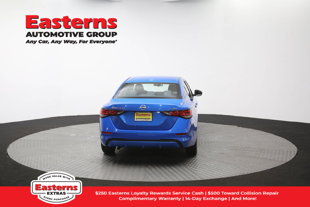 Used 2024 Nissan Sentra SV FWD image 40
