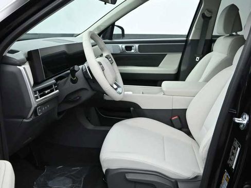 New 2026 Hyundai Santa Fe SE AWD/4WD image 11
