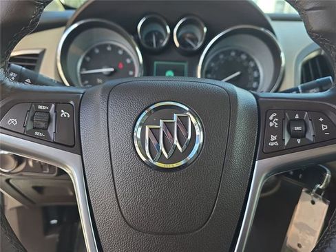 Used 2016 Buick Verano FWD image 19