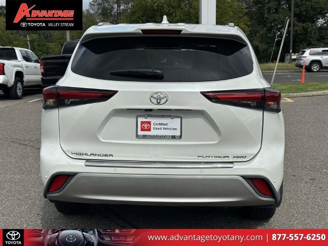 Used 2024 Toyota Highlander Platinum AWD/4WD image 8