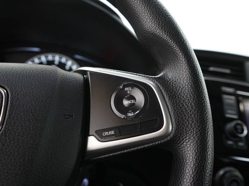 Used 2019 Honda CR-V LX image 24