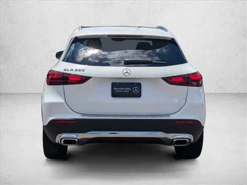 Used 2026 Mercedes-Benz GLA 250 image 7