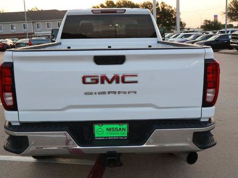 Used 2025 GMC Sierra 2500 Pro w/ 1SA Pro Safety Plus Package AWD/4WD image 8