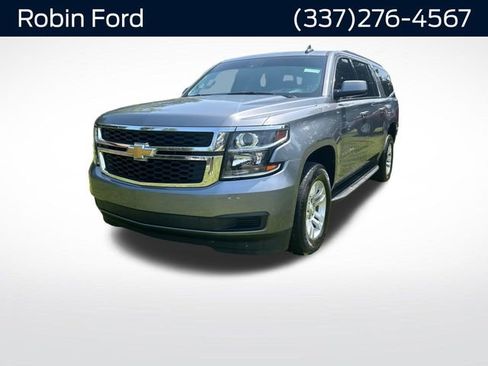 Used 2019 Chevrolet Suburban LT RWD image 1