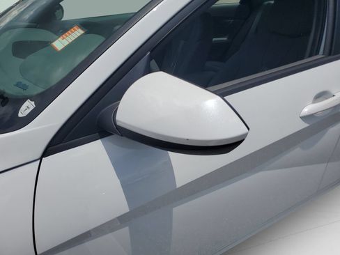 Certified 2024 Hyundai Elantra SEL FWD image 27