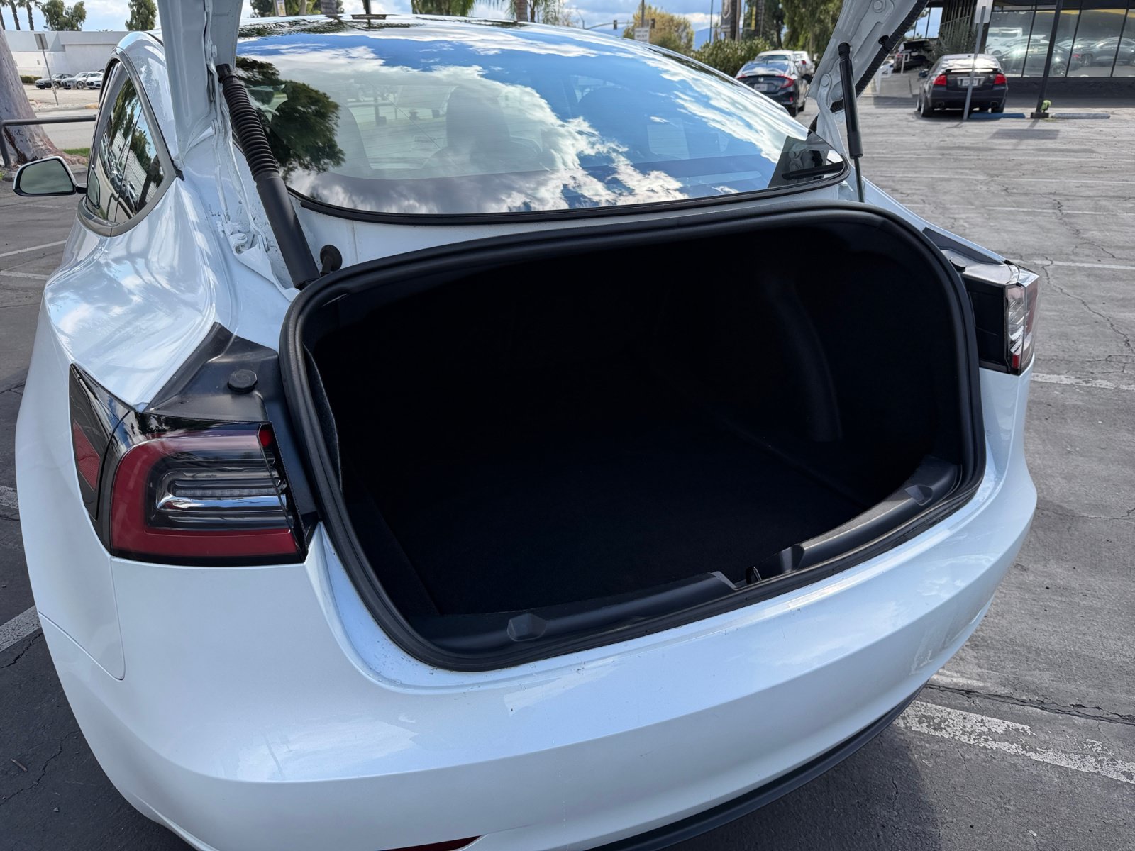Used 2023 Tesla Model 3 Standard Range RWD image 18