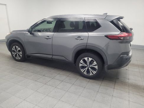Used 2021 Nissan Rogue SV FWD image 3