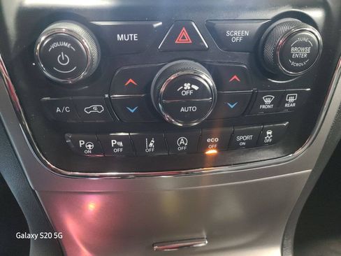 Used 2018 Jeep Grand Cherokee Overland AWD/4WD image 42