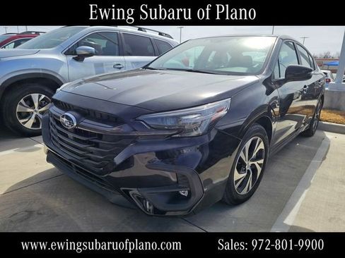 Used 2025 Subaru Legacy Premium image 4