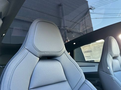 New 2026 Polestar Polestar 4 image 19