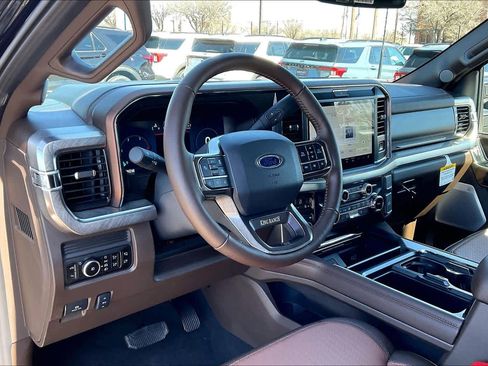 New 2026 Ford F250 King Ranch w/ Chrome Package AWD/4WD image 8