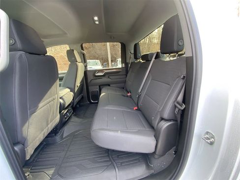 New 2026 GMC Sierra 2500 SLE image 24