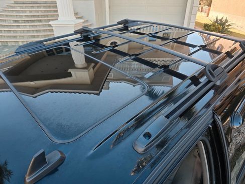 Used 2006 Chevrolet Avalanche Z66 w/ Sun And Sound Package image 9