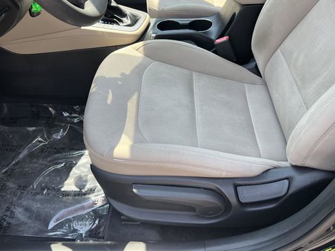 Used 2018 Hyundai Elantra SEL FWD image 28