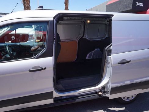Used 2019 Ford Transit Connect XL FWD image 18