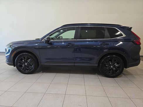 Used 2023 Honda CR-V Sport Touring image 3