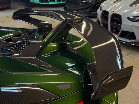 Used 2021 Lamborghini Aventador SVJ AWD/4WD image 50