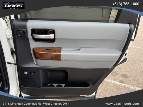 Used 2010 Toyota Sequoia Platinum AWD/4WD image 43