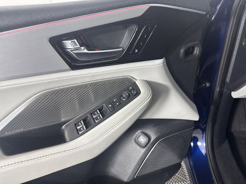 Used 2023 Acura MDX FWD w/ Technology Package image 14