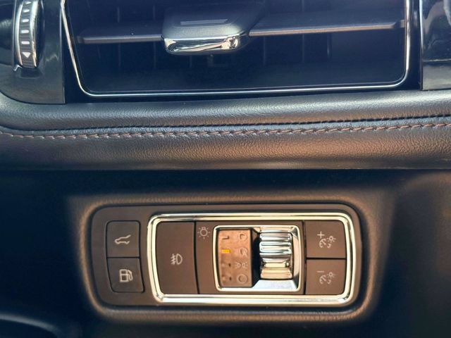 Used 2023 Lincoln Aviator Grand Touring w/ Equipment Group 301A AWD/4WD image 21