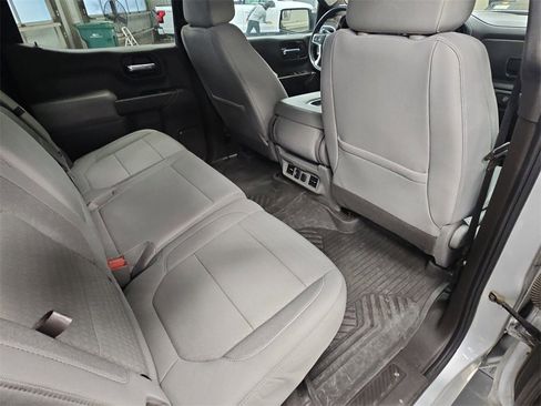 Used 2020 Chevrolet Silverado 1500 LT image 11